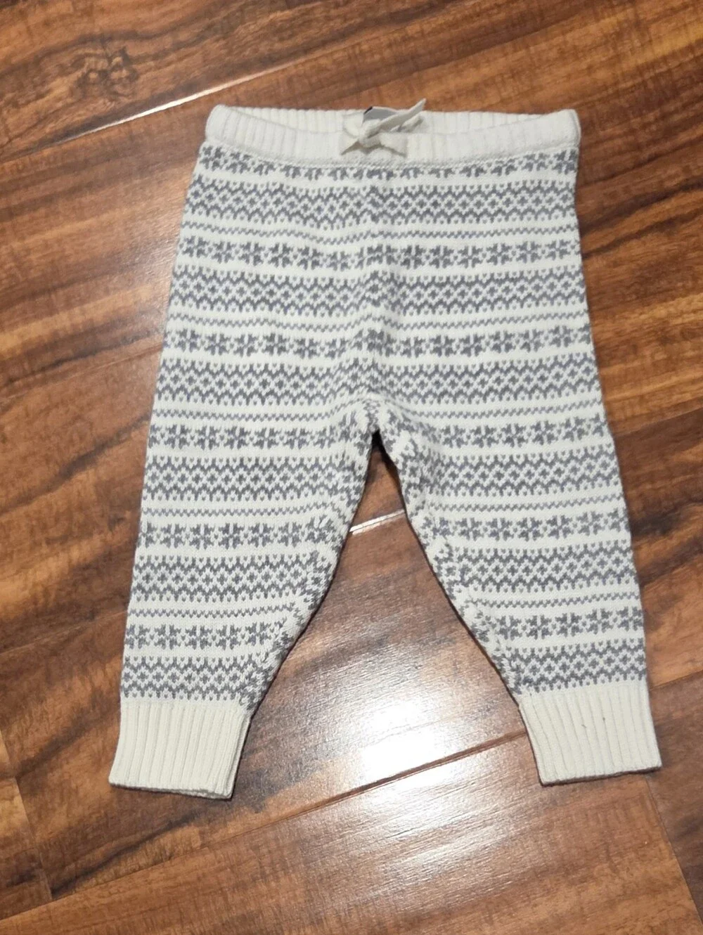 Janie and Jack NWT 6-12 months ivory/gray fair isle reindeer sweater & pants set